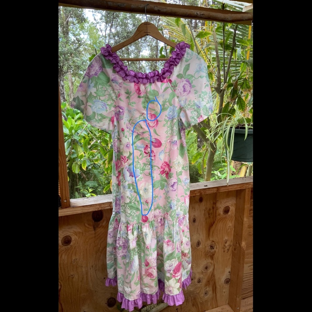 Muumuu - Picture 2 of 5